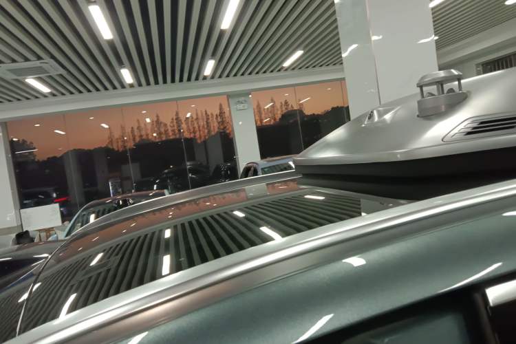 Used BYD Tang L 2025 DM 175KM Drone Player Edition Roof
