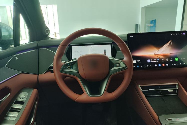Used BYD Tang L 2025 DM 175KM Drone Player Edition Steering Wheel