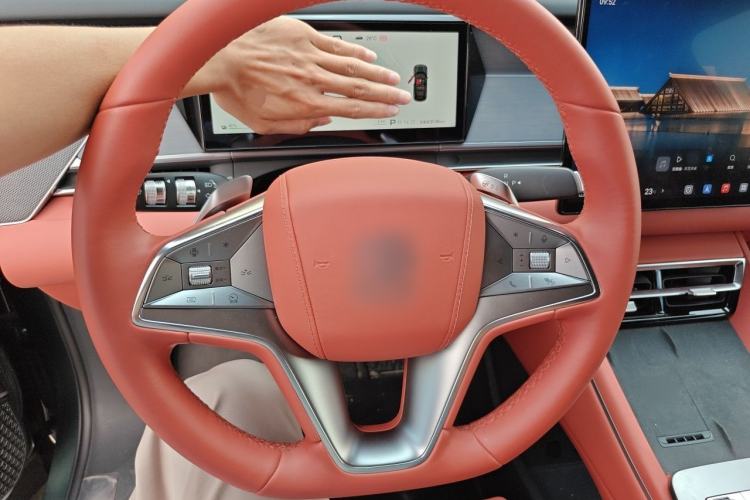 Used BYD Tang L 2025 DM 175KM Drone Player Edition Steering Wheel