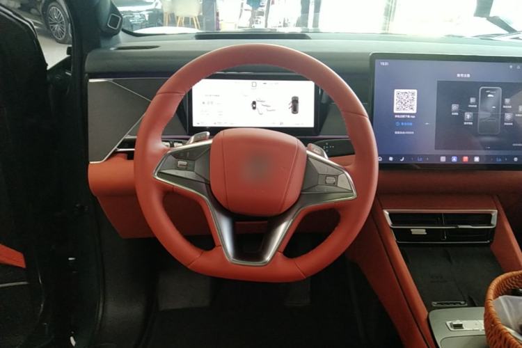 Used BYD Tang L 2025 DM 175KM Drone Player Edition Steering Wheel