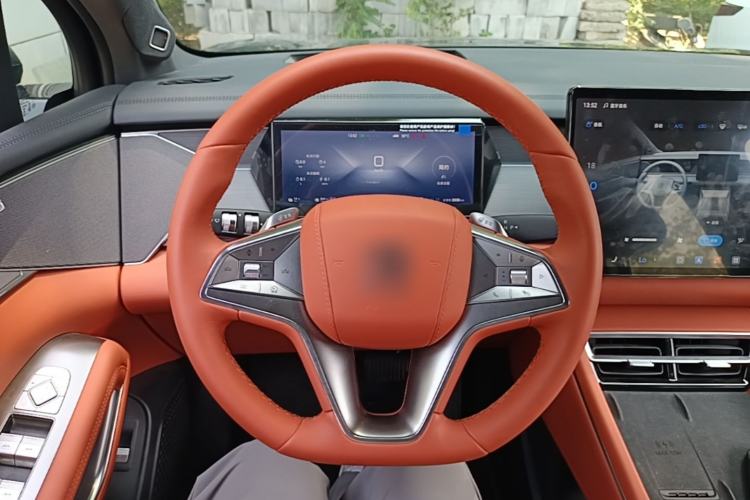 Used BYD Tang L 2025 DM 175KM Drone Player Edition Steering Wheel