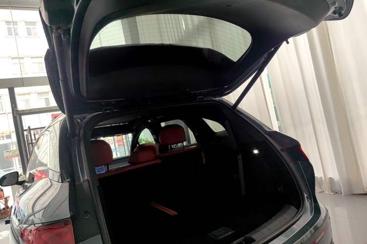 Used BYD Tang L 2025 DM 175KM Drone Player Edition Trunk
