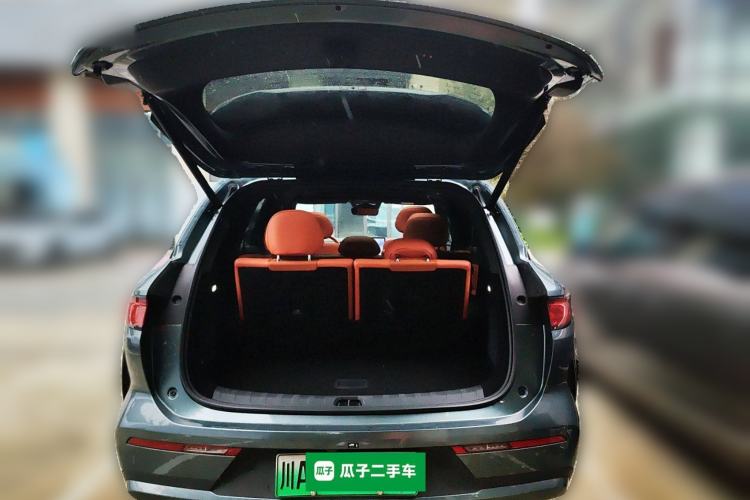 Used BYD Tang L 2025 EV 600KM All-Wheel-Drive LiDAR Flagship Model Trunk