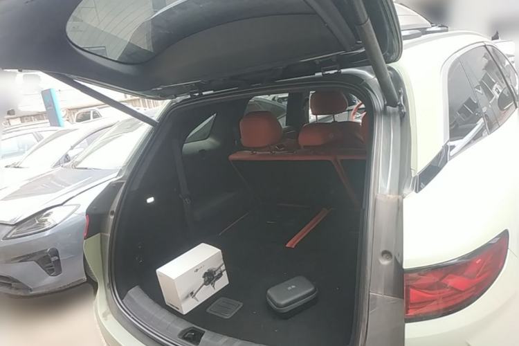 Used BYD Tang L 2025 DM 175KM Drone Player Edition Trunk