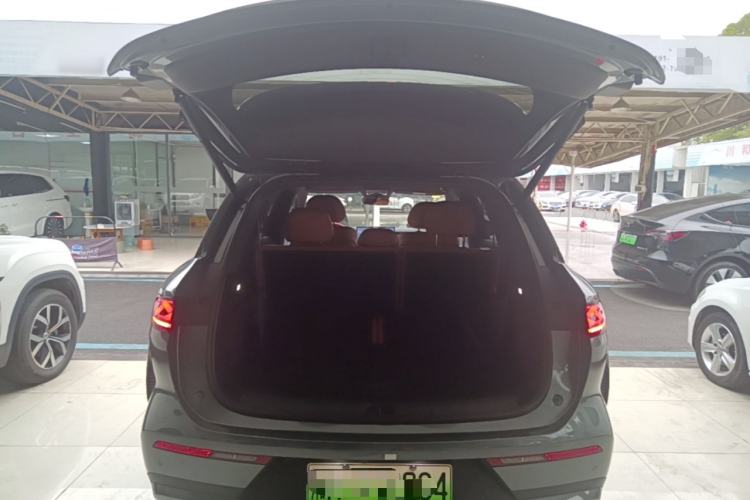 Used BYD Tang L 2025 DM 175KM Drone Player Edition Trunk