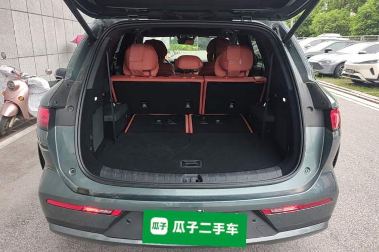 Used BYD Tang L 2025 DM 175KM Drone Player Edition Trunk