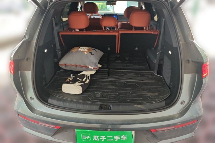 Used BYD Tang L 2025 EV 600KM All-Wheel-Drive LiDAR Flagship Model Trunk
