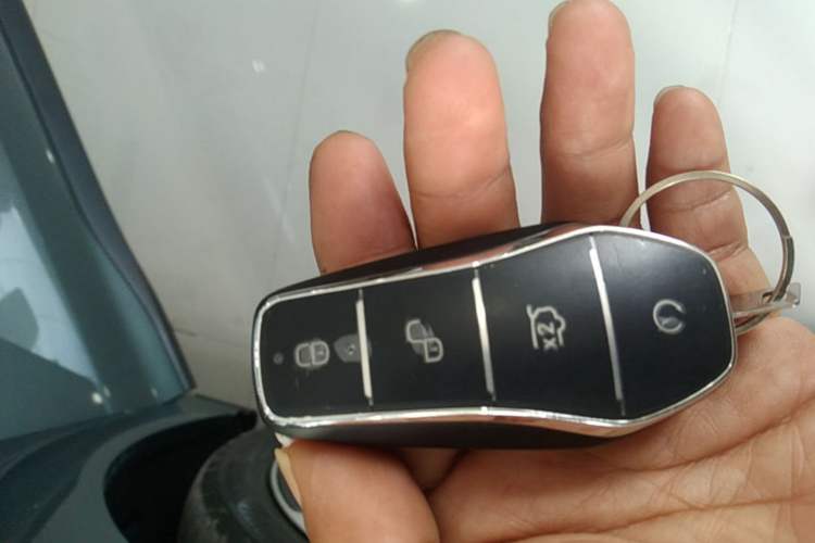 Used BYD Tang L 2025 DM 175KM Drone Player Edition Vehicle Key