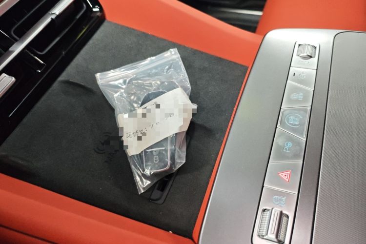 Used BYD Tang L 2025 DM 175KM Drone Player Edition Vehicle Key