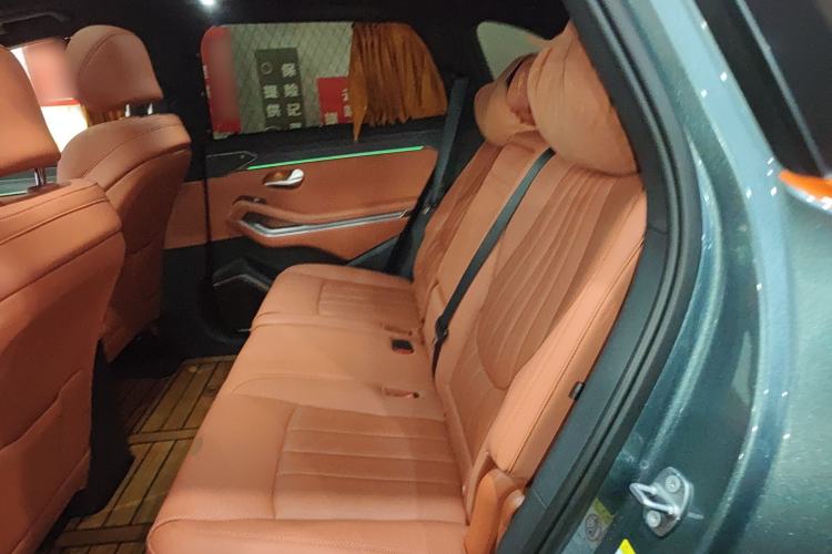 Used BYD Tang L 2025 EV 600KM All-Wheel-Drive LiDAR Flagship Model Left Rear Seat