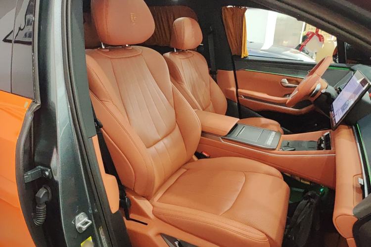 Used BYD Tang L 2025 EV 600KM All-Wheel-Drive LiDAR Flagship Model Right Front Seat