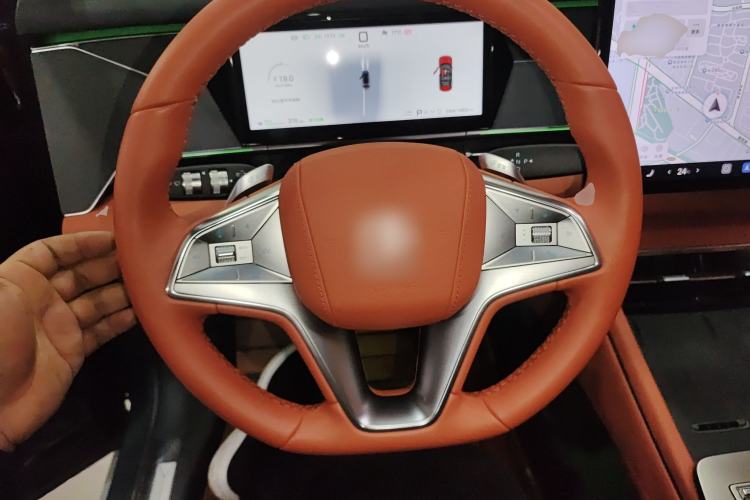 Used BYD Tang L 2025 EV 600KM All-Wheel-Drive LiDAR Flagship Model Steering Wheel