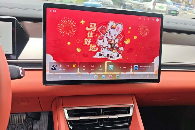 Used BYD Tang L 2025 EV with 670 km Range LiDAR and Premium Features Audio And AC Panel