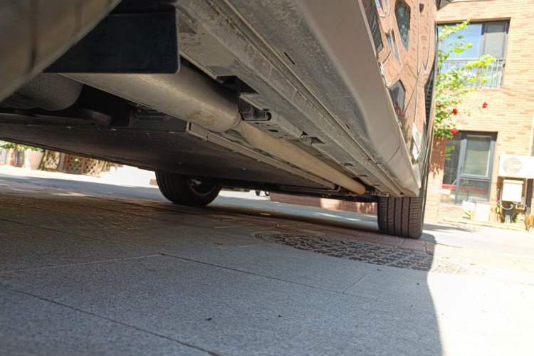 Used BYD Tang L 2025 DM 200KM Four-Wheel Drive LiDAR Flagship Model Chassis Rear Right