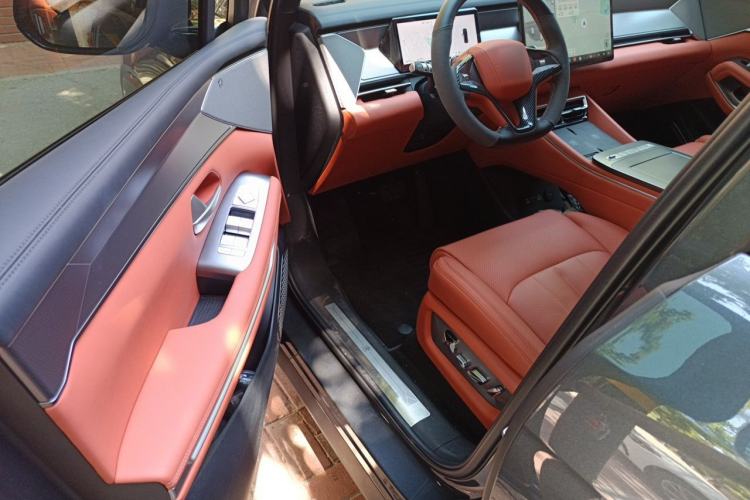 Used BYD Tang L 2025 DM 200KM Four-Wheel Drive LiDAR Flagship Model Driver Seat