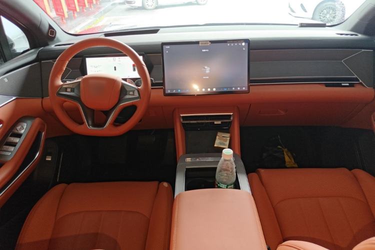 Used BYD Tang L 2025 EV 600KM All-Wheel-Drive LiDAR Flagship Model Center Console