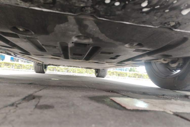 Used BYD Tang L 2025 DM 200KM Four-Wheel Drive LiDAR Flagship Model Chassis Front