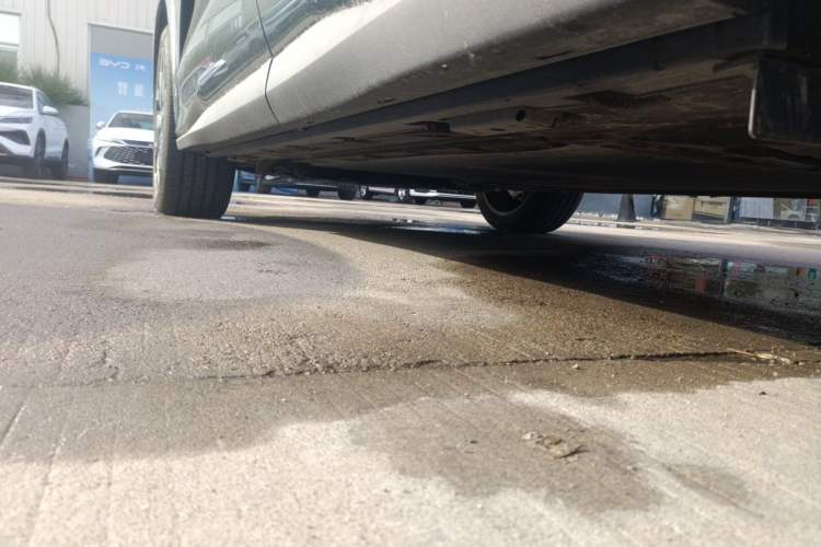 Used BYD Tang L 2025 DM 200KM Four-Wheel Drive LiDAR Flagship Model Chassis Rear Left