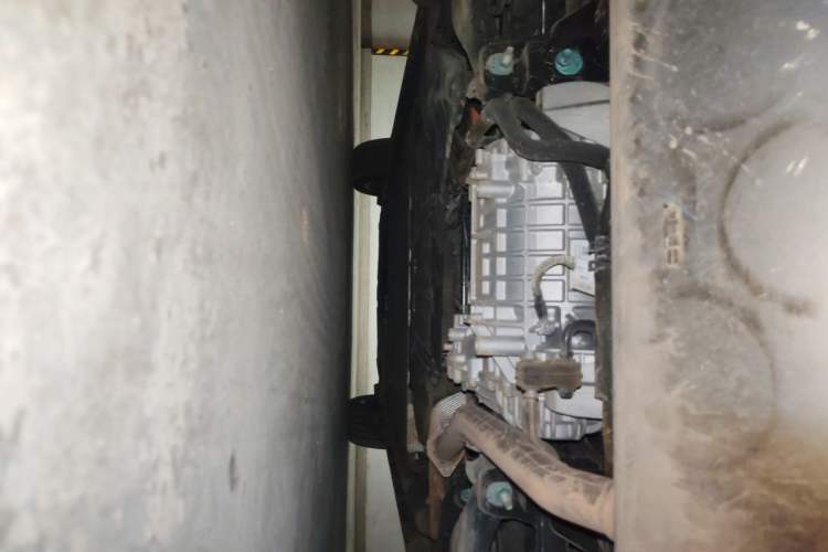Used BYD Tang L 2025 DM 200KM Four-Wheel Drive LiDAR Flagship Model Chassis Rear