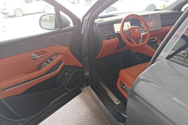Used BYD Tang L 2025 EV 600KM All-Wheel-Drive LiDAR Flagship Model Driver Seat