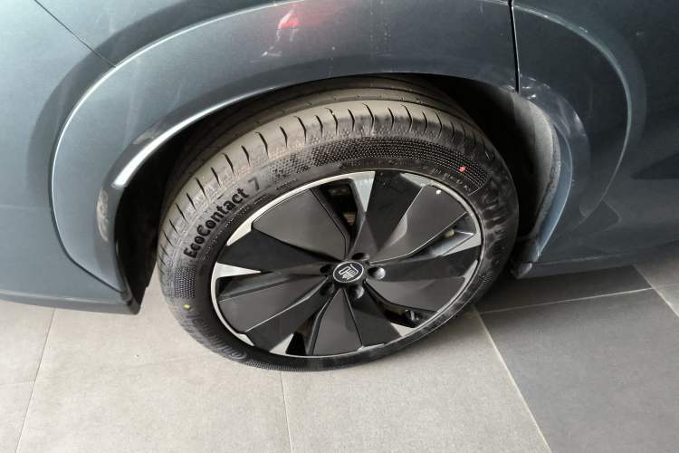 Used BYD Tang L 2025 DM 175KM Drone Player Edition Exterior 8