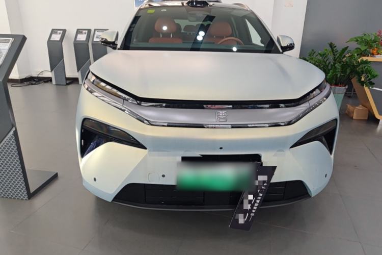 Used BYD Tang L 2025 DM 175KM Drone Player Edition Front