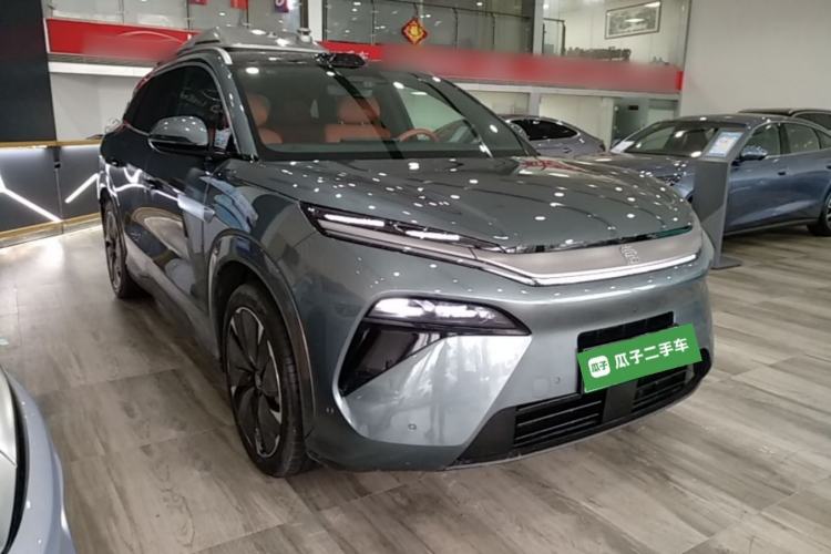Used BYD Tang L 2025 DM 175KM Drone Player Edition Front Right 45 Deg