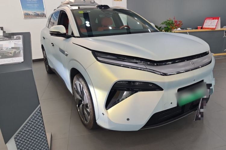 Used BYD Tang L 2025 DM 175KM Drone Player Edition Front Right 45 Deg