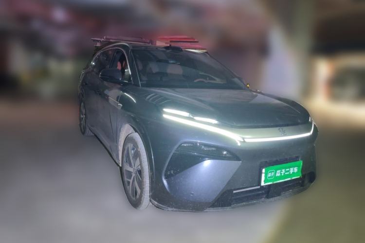 Used BYD Tang L 2025 DM 200KM Four-Wheel Drive LiDAR Flagship Model Front Right 45 Deg
