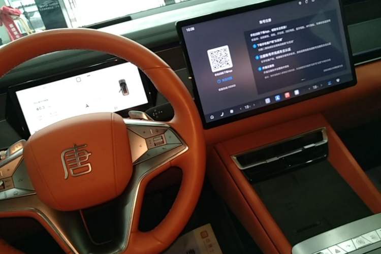 Used BYD Tang L 2025 DM 175KM Drone Player Edition Gear Lever