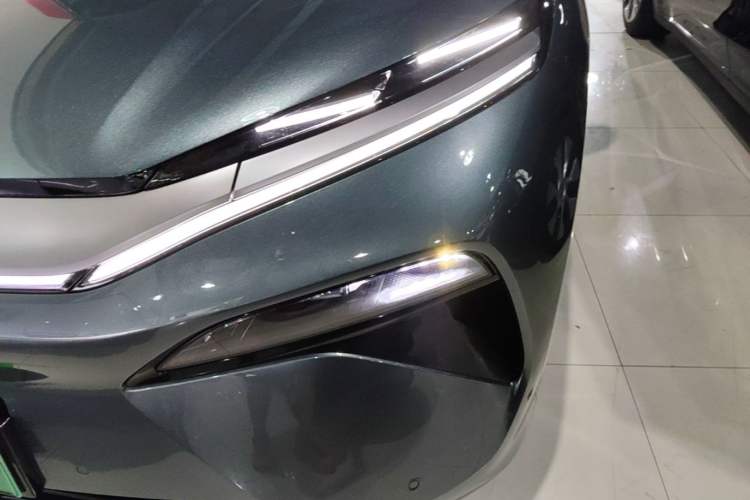 Used BYD Tang L 2025 DM 175KM Drone Player Edition Left Front Headlight
