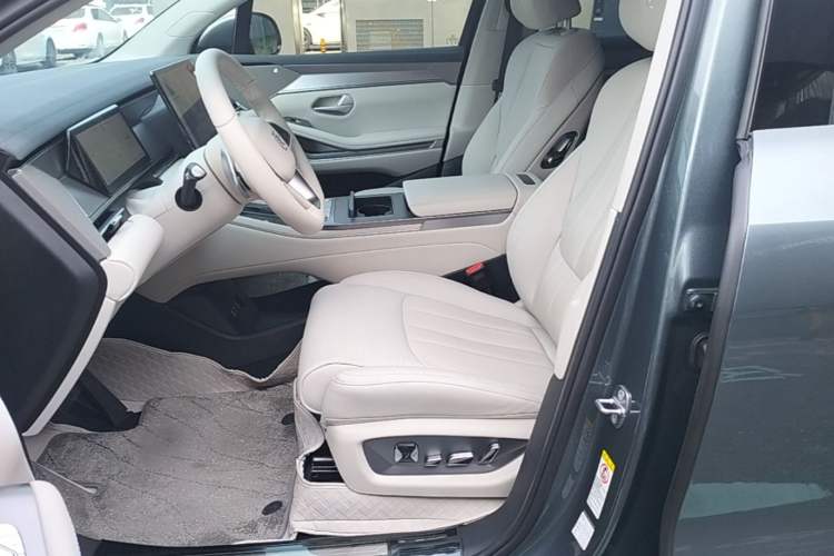 Used BYD Tang L 2025 DM 200KM Four-Wheel Drive LiDAR Flagship Model Left Front Seat