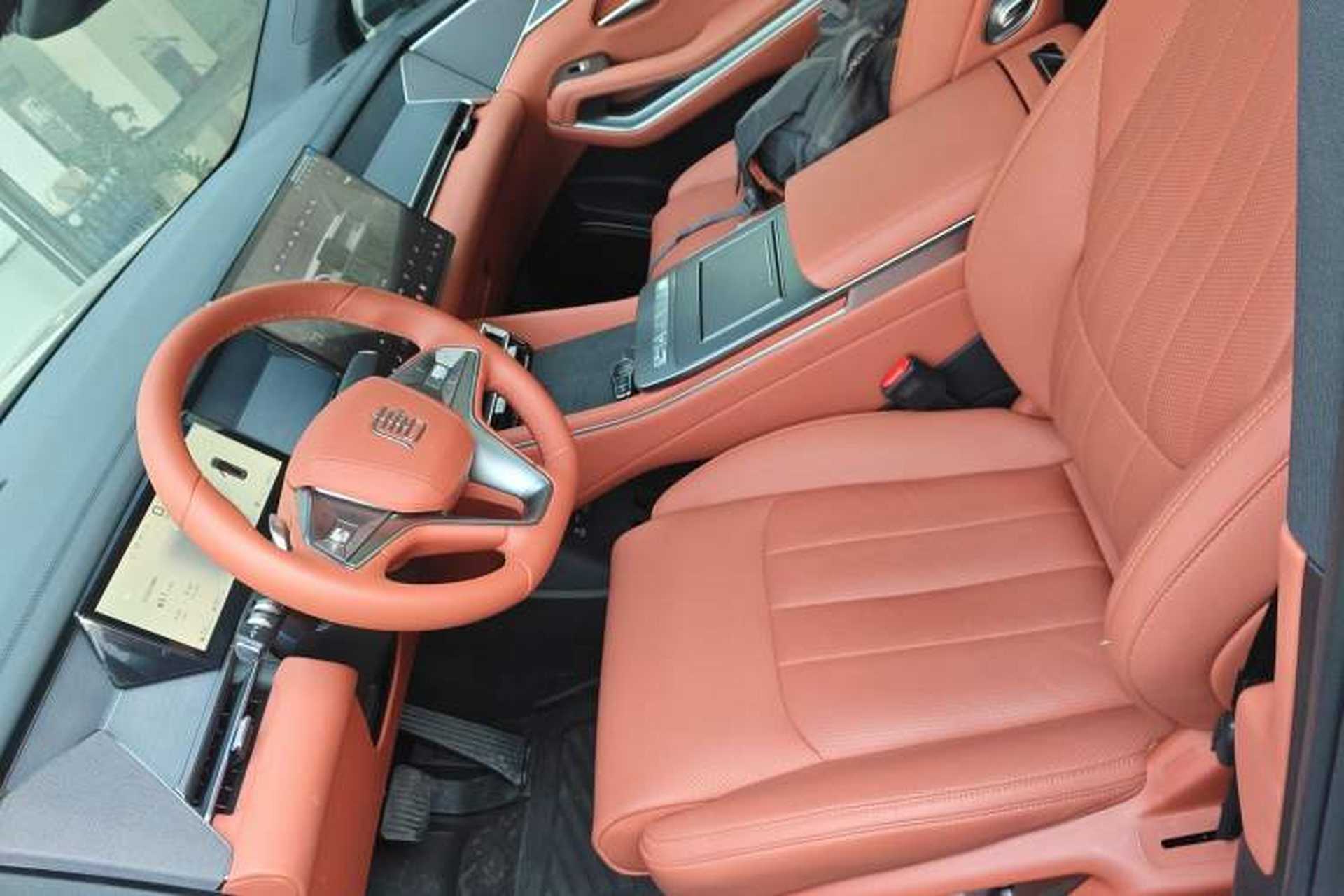 Used BYD Tang L 2025 DM 175KM Drone Player Edition Left Front Seat