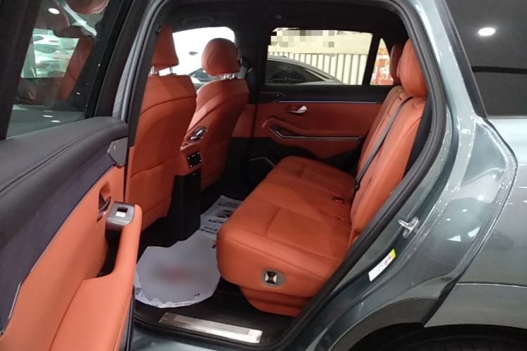 Used BYD Tang L 2025 DM 175KM Drone Player Edition Left Rear Seat