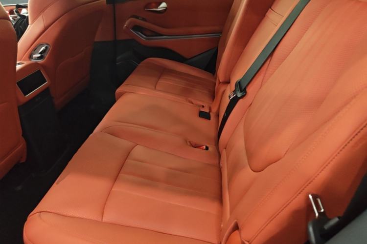 Used BYD Tang L 2025 DM 175KM Drone Player Edition Left Rear Seat