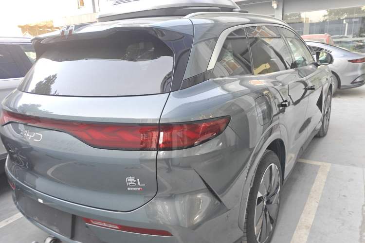 Used BYD Tang L 2025 DM 175KM Drone Player Edition Rear Right 45 Deg