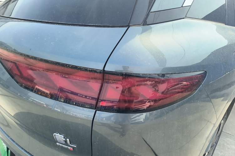 Used BYD Tang L 2025 DM 175KM Drone Player Edition Right Rear Taillight