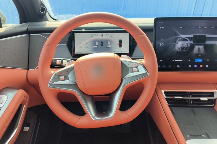 Used BYD Tang L 2025 DM 175KM Drone Player Edition Steering Wheel