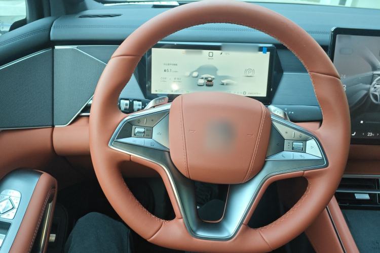Used BYD Tang L 2025 DM 175KM Drone Player Edition Steering Wheel