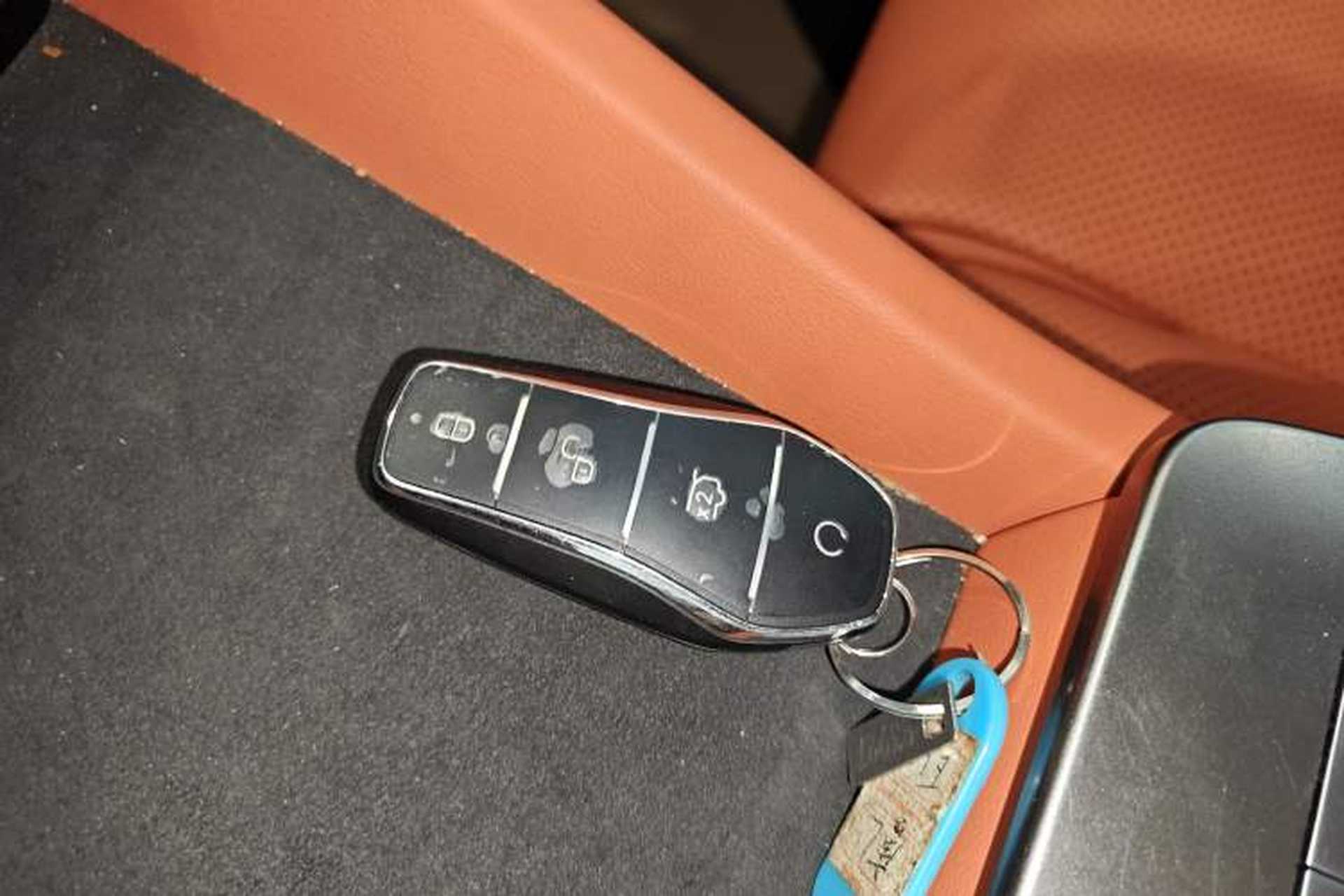 Used BYD Tang L 2025 EV 600KM All-Wheel-Drive LiDAR Flagship Model Vehicle Key