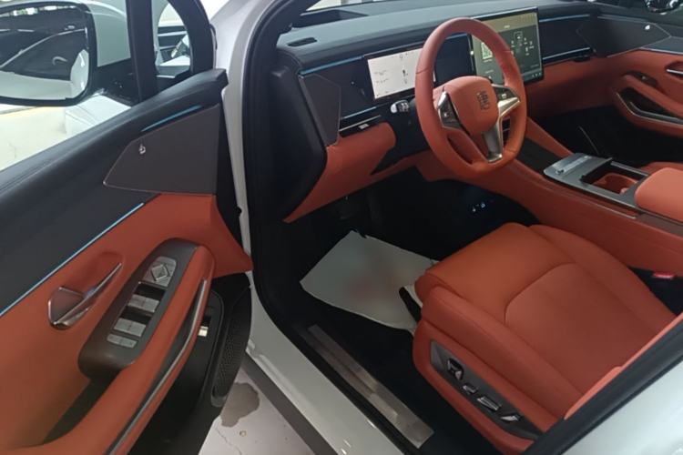 Used BYD Tang L 2025 EV 670KM LiDAR Flagship Version Driver Seat