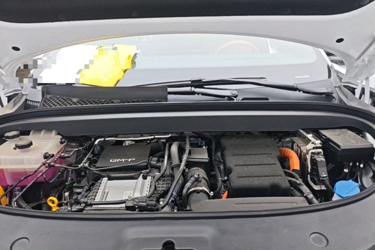 Used BYD Tang L 2025 DM 200KM Four-Wheel Drive LiDAR Flagship Model Engine Bay