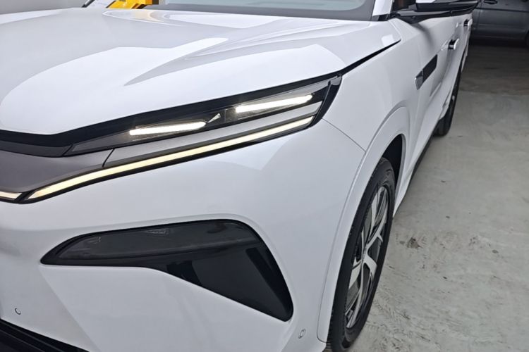 Used BYD Tang L 2025 DM 200KM Four-Wheel Drive LiDAR Flagship Model Left Front Headlight