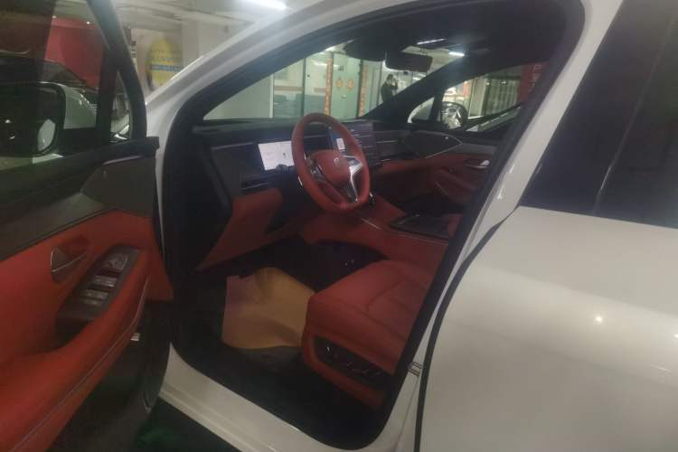 Used BYD Tang L 2025 DM 200KM Four-Wheel Drive LiDAR Flagship Model Left Front Seat