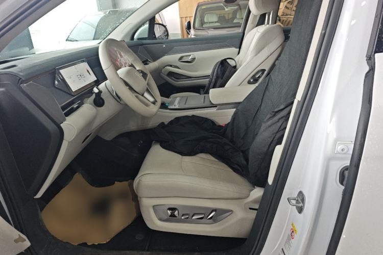 Used BYD Tang L 2025 EV 670KM LiDAR Flagship Version Left Front Seat
