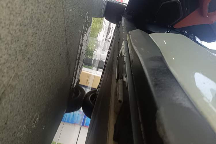 Used BYD Tang L 2025 EV 670KM LiDAR Flagship Version Left Side Sill