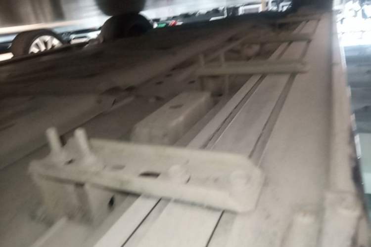 Used BYD Tang L 2025 DM 200KM Four-Wheel Drive LiDAR Flagship Model Left Side Sill
