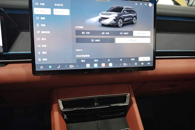Used BYD Tang L 2025 DM 175KM Drone Player Edition Audio And AC Panel