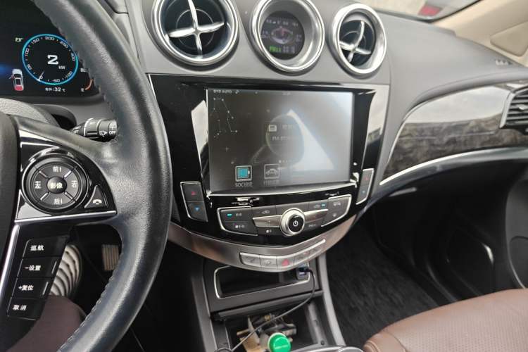 Used BYD Tang New Energy 2015 2.0T Four-Wheel-Drive Flagship Model Audio And AC Panel