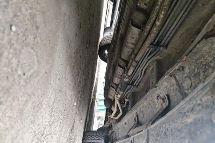 Used BYD Tang New Energy 2015 2.0T Four-Wheel-Drive Flagship Model Chassis Front Left